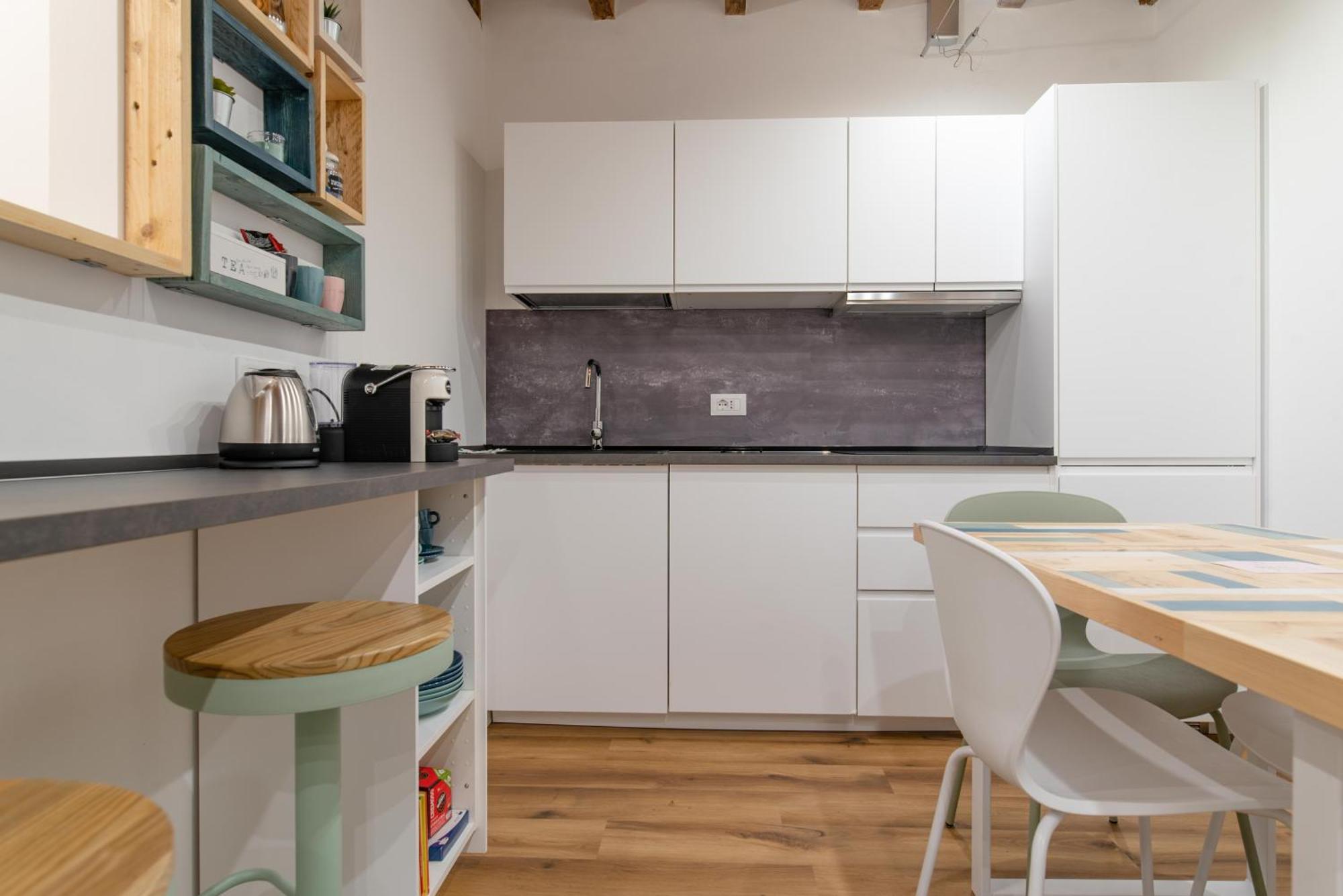 Apartamento The Happyhouse, No Lift By Happyhostorino Exterior foto