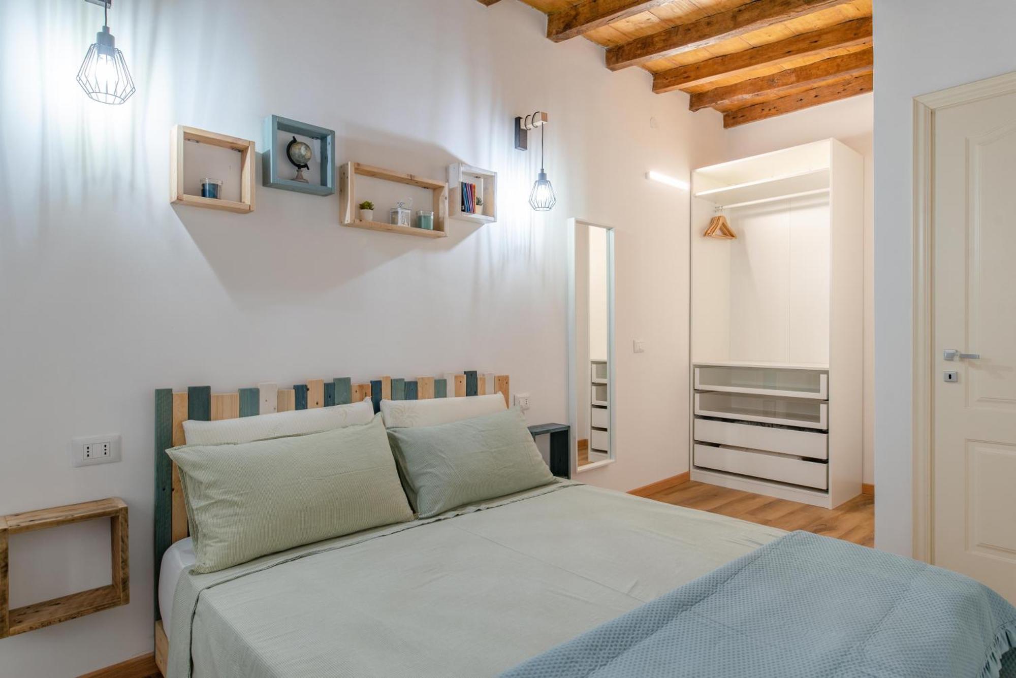 Apartamento The Happyhouse, No Lift By Happyhostorino Exterior foto