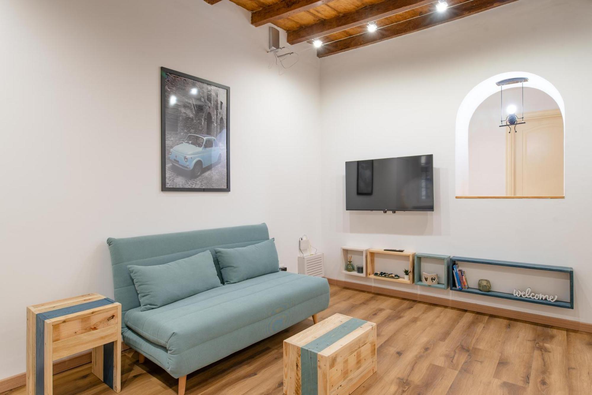 Apartamento The Happyhouse, No Lift By Happyhostorino Exterior foto
